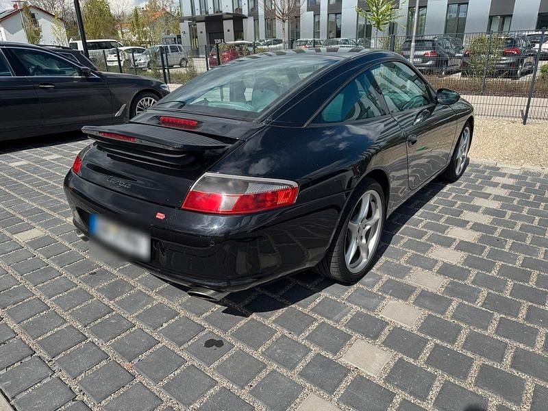 Second-hand Porsche 996 320 CP (235 kW) 2002 Negru Coupe