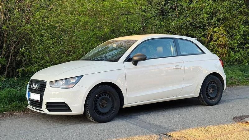 Second-hand Audi A1 Ambition 86 CP (63 kW) 2012 Alb Hatchback