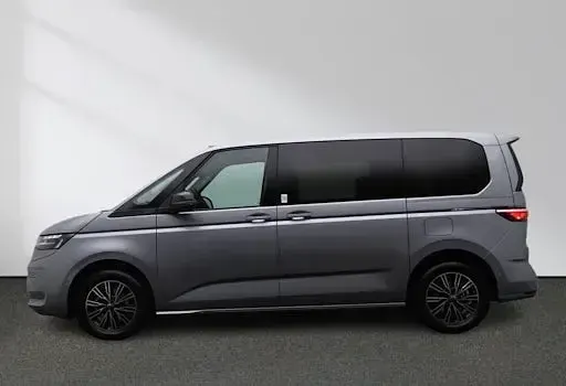 Neu VW Multivan Life 150 PS (110 kW) 2025 Silber Van / Kleinbus