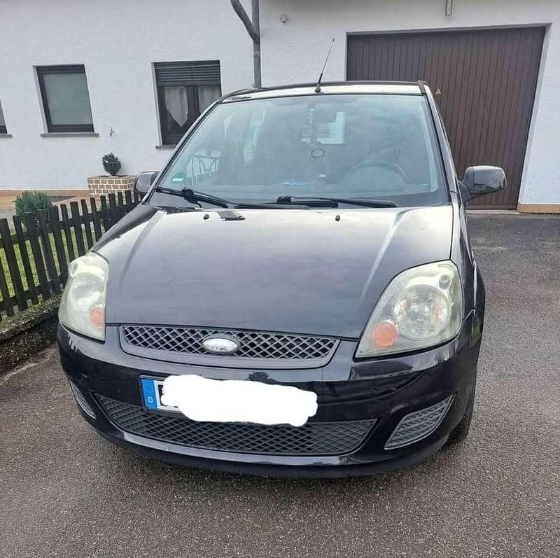 Gebraucht Ford Fiesta Style 69 PS (50 kW) 2008 Kleinwagen