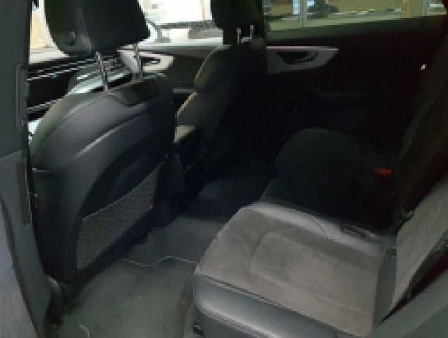 Gebraucht Audi Q8 S-Line 340 PS (250 kW) 2022 Navarrablau metallic SUV