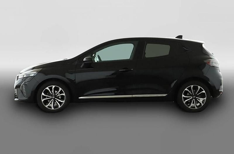Usata Renault Clio V Techno 91 CV (66 kW) 2025 Nero Utilitaria