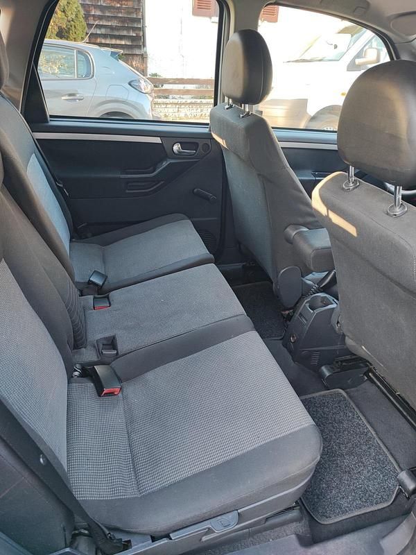 Gebraucht Opel Meriva 101 PS (74 kW) 2004 Van / Kleinbus