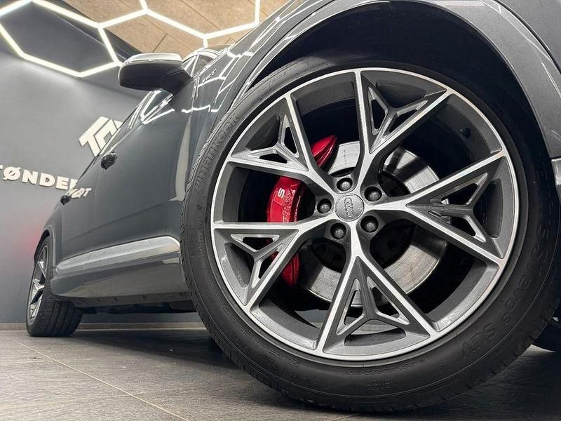 Gebraucht Audi SQ7 Sport 435 PS (319 kW) 2016 Grau SUV