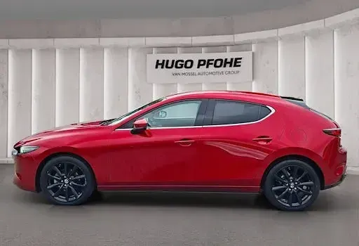 Gebraucht Mazda 3 Edition 180 PS (132 kW) 2020 Rot Limousine