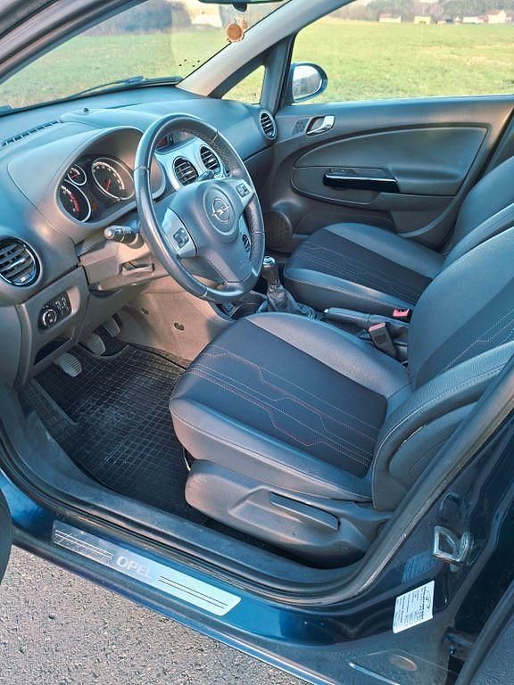 Gebraucht Opel Corsa Selection 86 PS (63 kW) 2012 Blau Kleinwagen