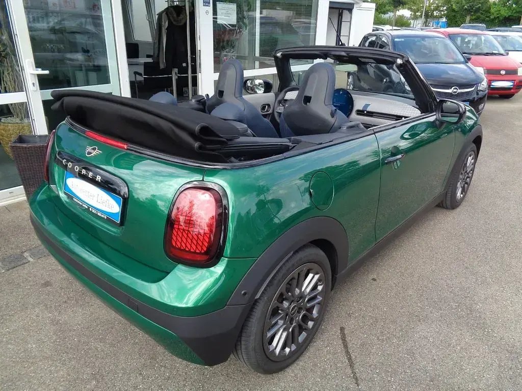 Gebraucht Mini John Cooper Works Cabriolet 163 PS (119 kW) 2025 Grün Cabrio
