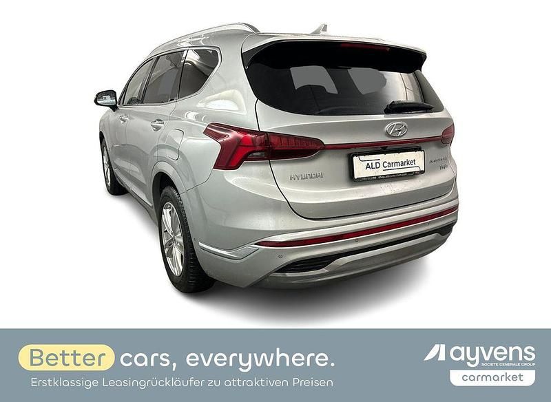 Gebraucht Hyundai Santa Fe Signature 179 PS (131 kW) 2022 Silber SUV