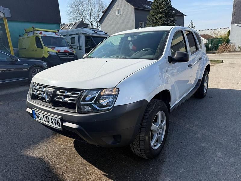 Gebraucht Dacia Duster Basis 114 PS (83 kW) 2017 Weiß SUV