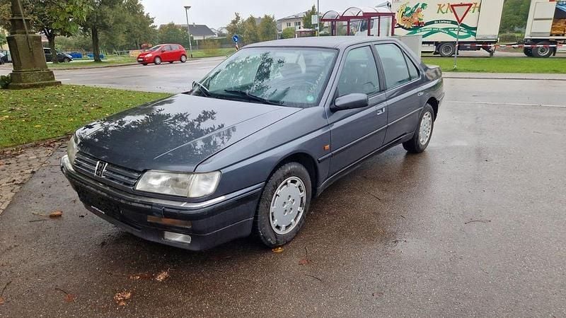 Grau Gebraucht 1991 Peugeot 605 Limousine | 4.899 € - Bild 1/4