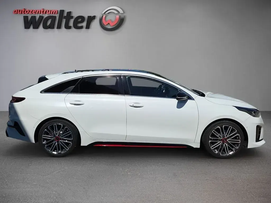 Gebraucht Kia ProCeed GT 204 PS (150 kW) 2019 Weiß Kombi
