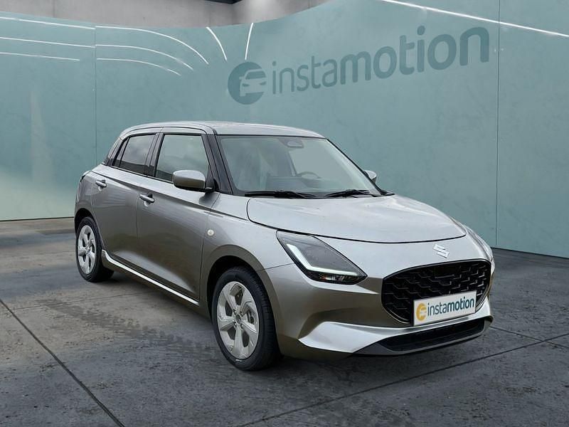 Neu Suzuki Swift 83 PS (61 kW) 2025 Silber Kleinwagen