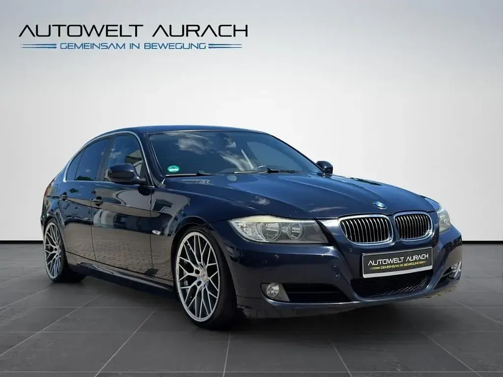Gebraucht BMW 330 272 PS (200 kW) 2008 Blau Limousine