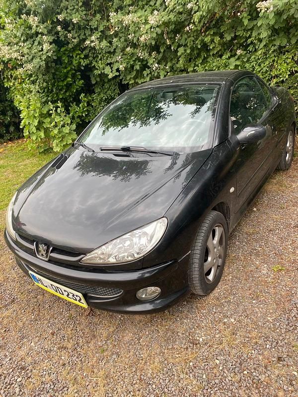 Schwarz Gebraucht 2006 Peugeot 206 CC Cabrio | 800 € (Superpreis) - Bild 1/4