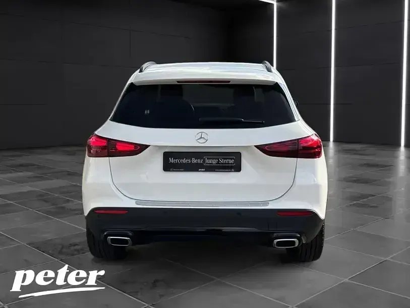 Gebraucht Mercedes GLA180 Progressive 116 PS (85 kW) 2024 Unilack polarweiß SUV
