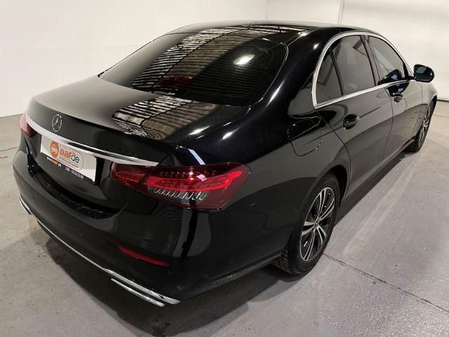 Gebraucht Mercedes E200 197 PS (144 kW) 2020 Schwarz Limousine