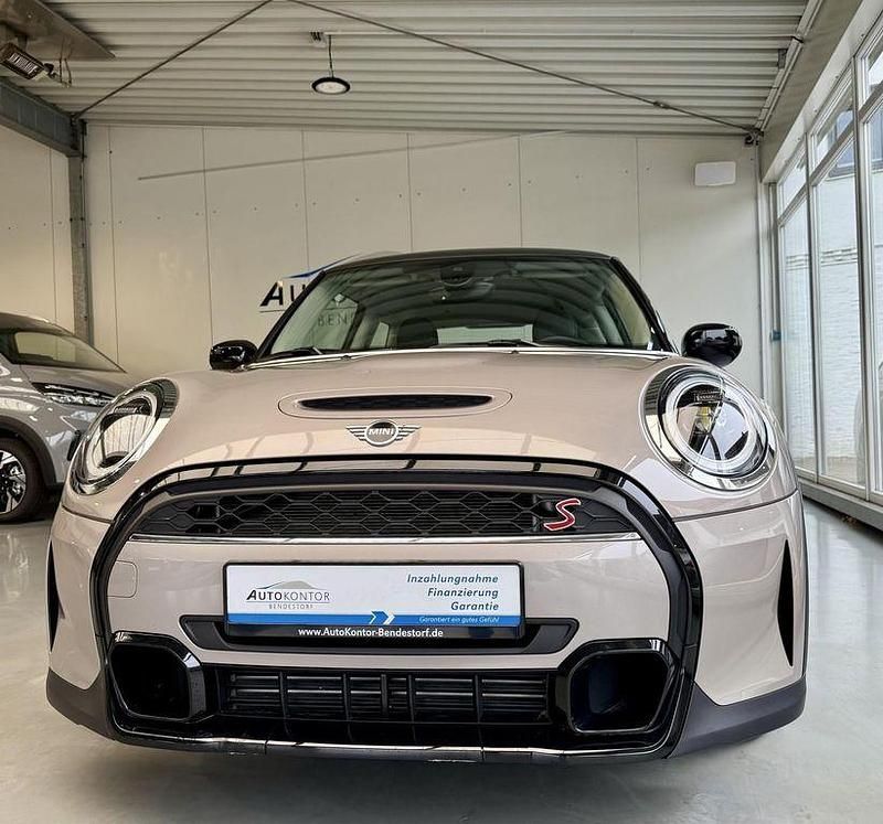 Grau Gebraucht 2024 Mini Cooper S Sport Kleinwagen | 27.970 € (Fairer Preis) - Bild 1/4