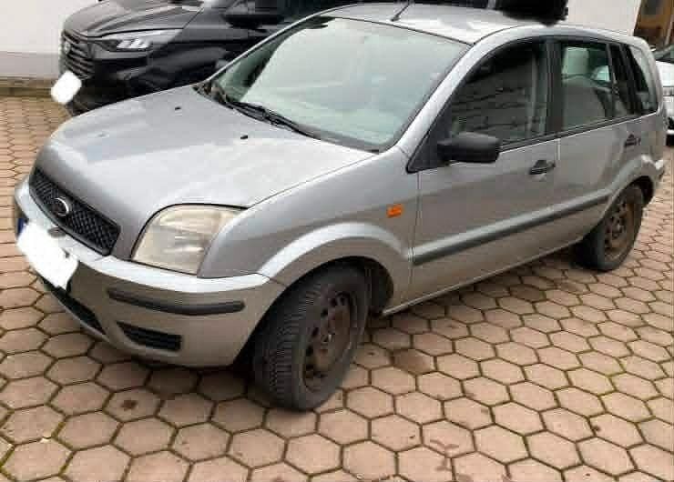 Silber Gebraucht 2005 Ford Fusion Limousine | 1.200 € (Superpreis) - Bild 1/4