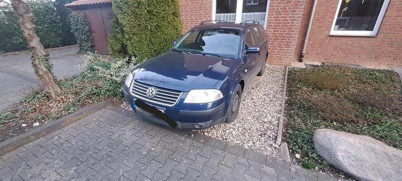 Gebraucht VW Passat 116 PS (85 kW) 2003 Blau Kombi