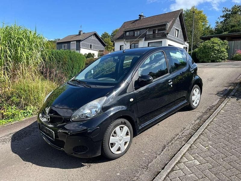 Schwarz Gebraucht 2009 Toyota Aygo Cool Kleinwagen | 2.500 € (Guter Preis) - Bild 1/4