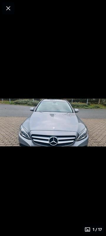 Grau Gebraucht 2015 Mercedes C220 Edition 1 Kombi | 12.200 € (Teuer) - Bild 1/4
