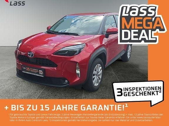 Karminarot metallic Gebraucht 2021 Toyota Yaris Hybrid Comfort | 20.980 € (Guter Preis) - Bild 1/4