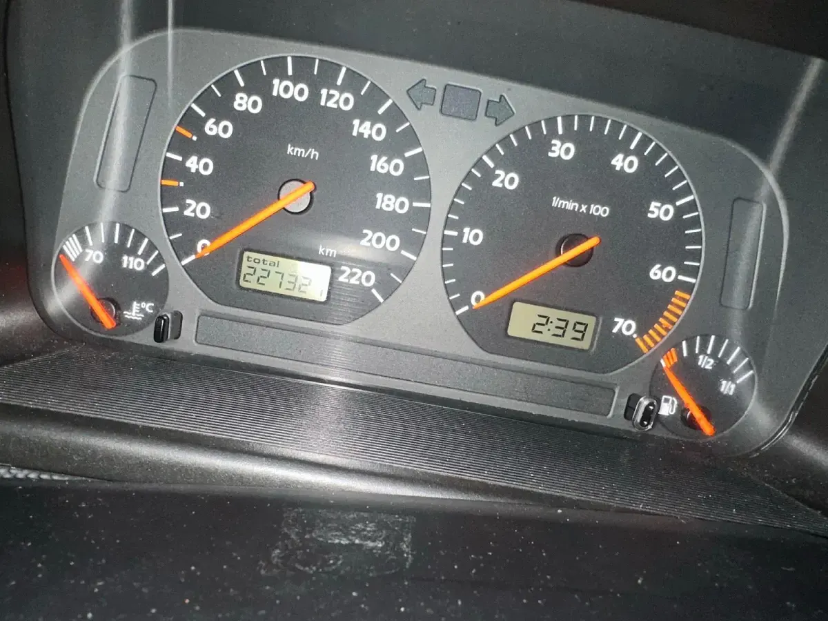 Gebraucht VW Golf 75 PS (55 kW) 2000 Schwarz Cabrio