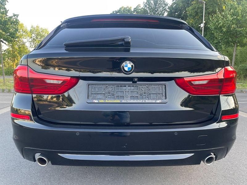Gebraucht BMW 530 Sport Line 252 PS (185 kW) 2019 Schwarz Kombi