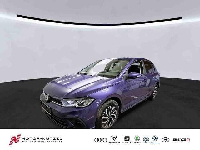 Vibrant violet metallic Gebraucht 2022 VW Polo Kleinwagen | 16.930 € (Fairer Preis) - Bild 1/4