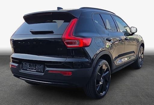 Gebraucht Volvo XC40 Plus 163 PS (119 kW) 2025 Schwarz SUV