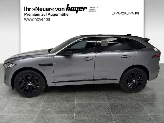Gebraucht Jaguar F-Pace R-Dynamic 300 PS (220 kW) 2025 Eiger grey SUV