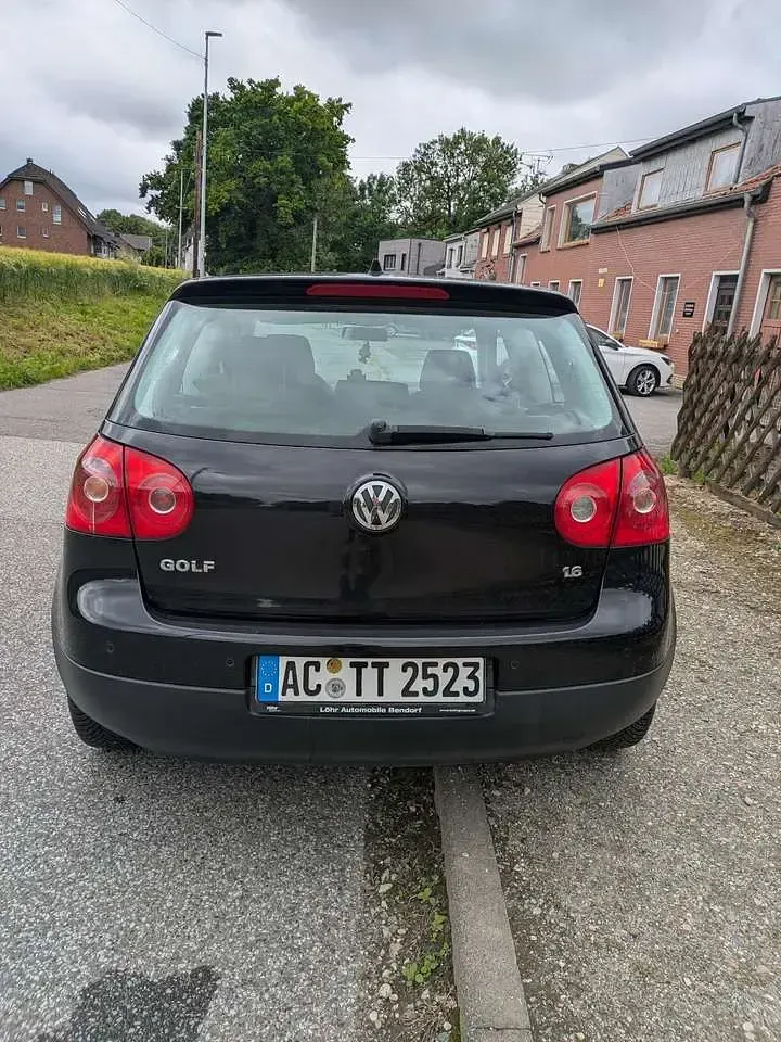 Gebraucht VW Golf III Trendline 75 PS (55 kW) 1997 Schwarz Limousine