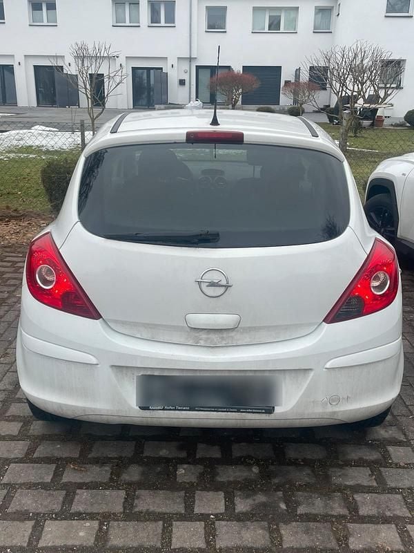 Gebraucht Opel Corsa 101 PS (74 kW) 2010 Weiß Kleinwagen