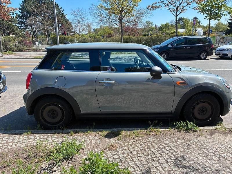Second-hand Mini ONE 102 CP (75 kW) 2016 Gri Hatchback