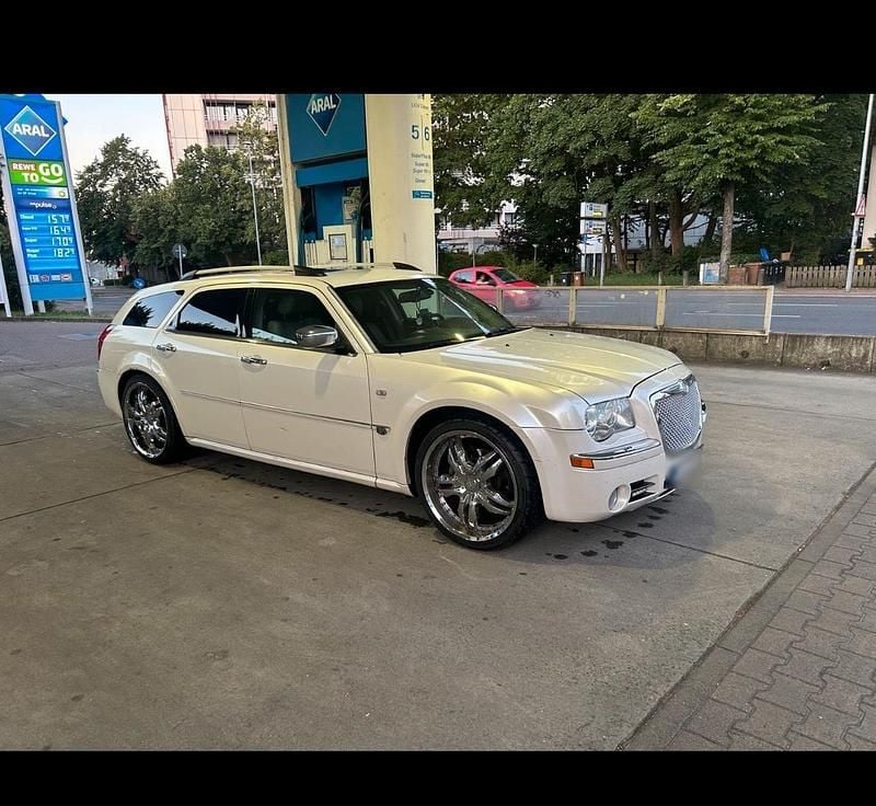 Gebraucht Chrysler 300C 2006 Weiß Kombi