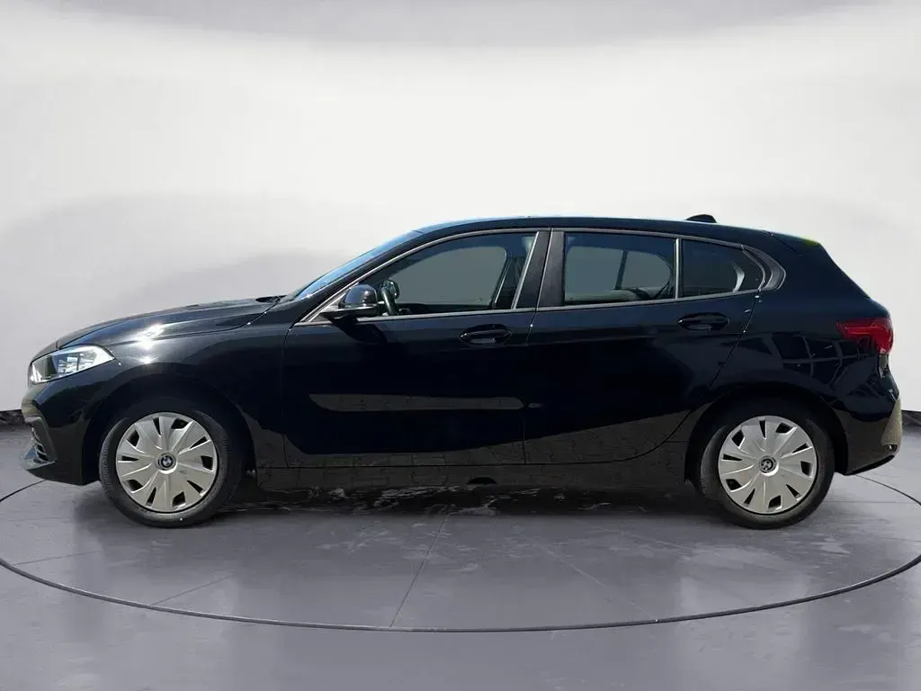Gebraucht BMW 116 109 PS (80 kW) 2023 Schwarz Kleinwagen