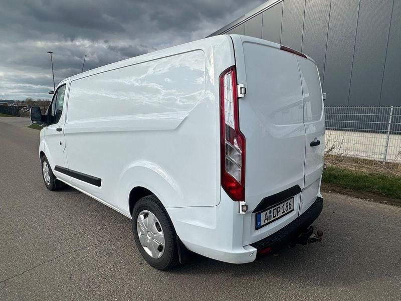 Gebraucht Ford Transit Custom Trend 131 PS (96 kW) 2020 Weiß Van / Kleinbus