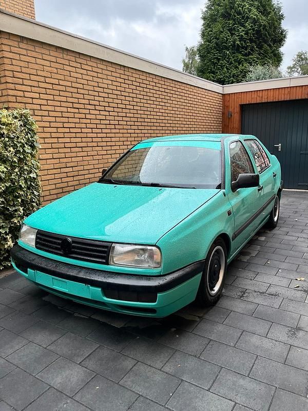 Gebraucht VW Vento GTI 90 PS (66 kW) 1992 Grün Limousine