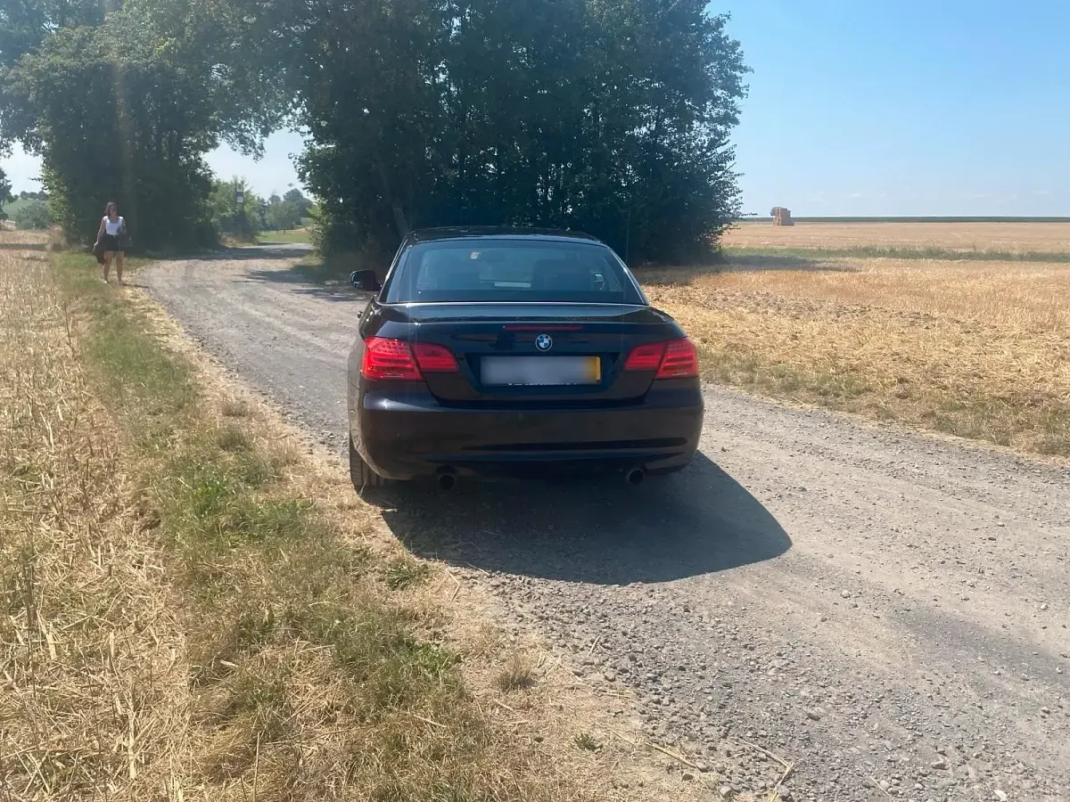 Gebraucht BMW 335 Cabriolet 306 PS (225 kW) 2010 Schwarz Cabrio