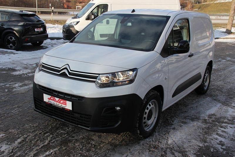 Neu Citroën e-Berlingo 100 kW (136 PS) 2025 Weiss Van / Kleinbus