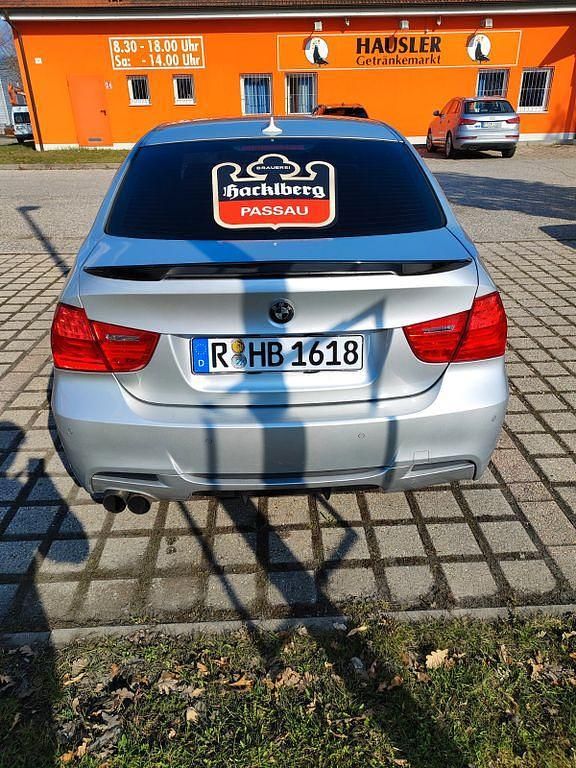 Gebraucht BMW 330 Performance 272 PS (200 kW) 2008 Silber Limousine