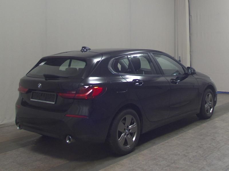 Gebraucht BMW 118 Advantage 150 PS (110 kW) 2021 Grau Kleinwagen