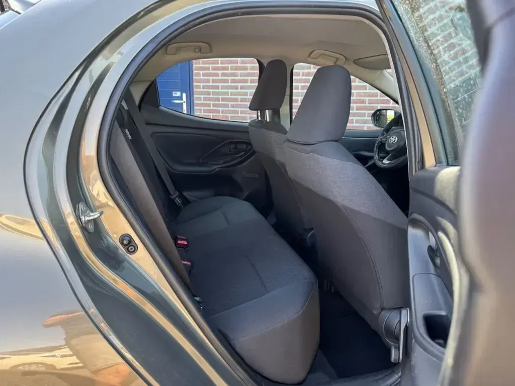 Gebraucht Toyota Yaris Active 125 PS (91 kW) 2021 Grün Kleinwagen