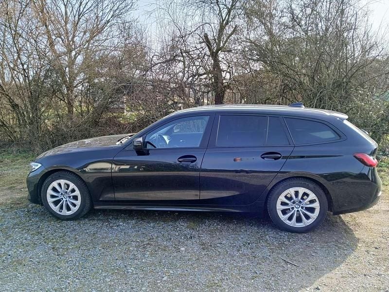 Gebraucht BMW 318 Advantage 150 PS (110 kW) 2020 Schwarz Kombi