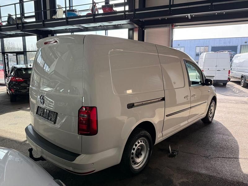 Gebraucht VW Caddy Maxi 102 PS (75 kW) 2019 Weiß Van / Kleinbus