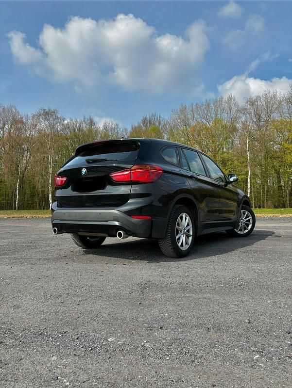 Gebraucht BMW X1 Advantage 190 PS (139 kW) 2020 Schwarz SUV