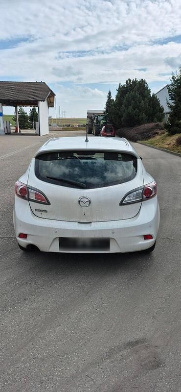 Gebraucht Mazda 3 150 PS (110 kW) 2012 Weiß Kleinwagen