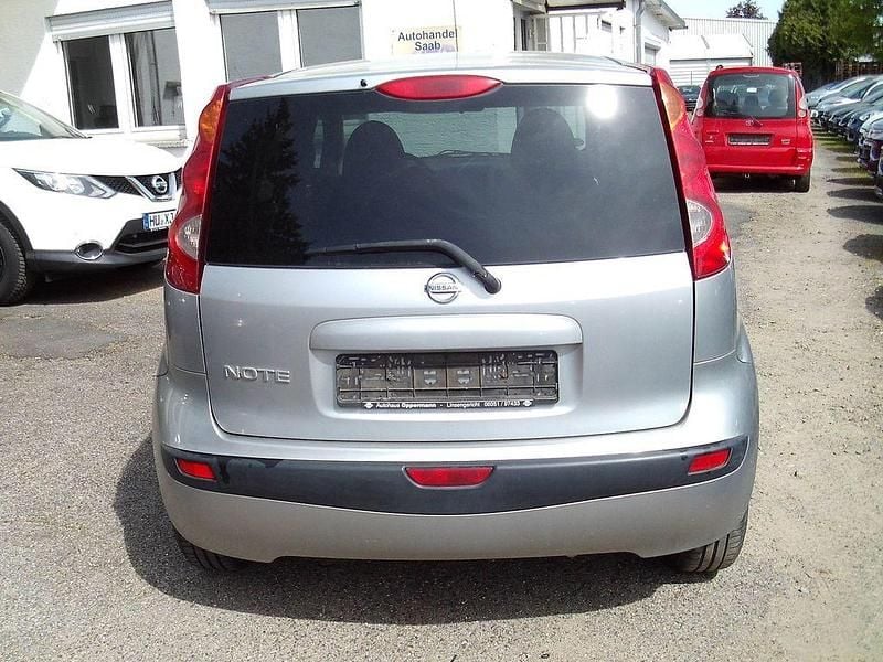 Second-hand Nissan Note Acenta 88 CP (64 kW) 2006 Argintiu Hatchback