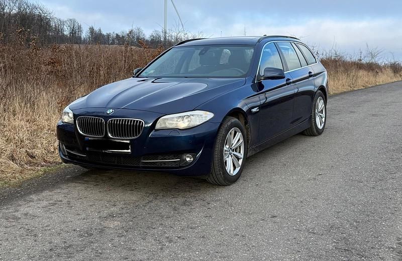 Gebraucht BMW 520 184 PS (135 kW) 2011 Andere farben Kombi