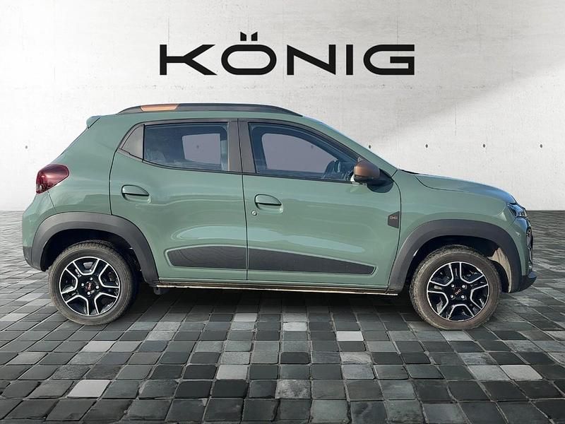 Gebraucht Dacia Spring Extreme 47 kW (65 PS) 2023 Grün Kleinwagen